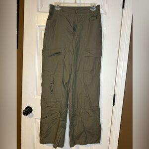 Women's Olive Wide Leg Cargo Pants